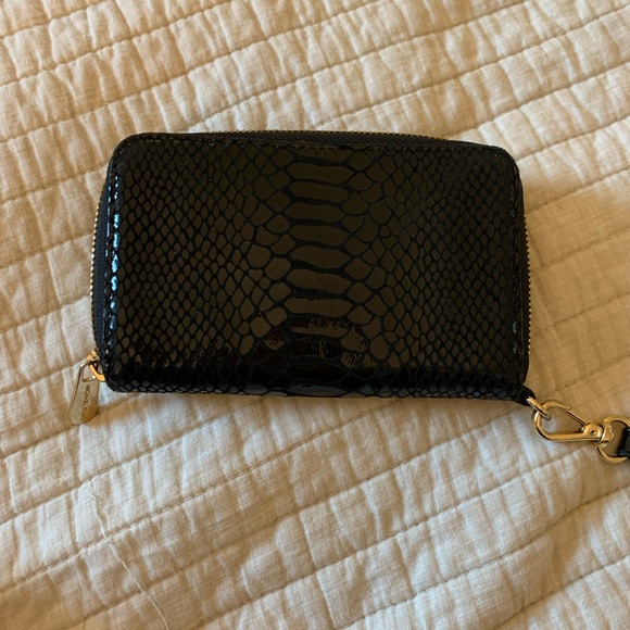 Michael Kors black snakeskin print wallet - Picture 4 of 5